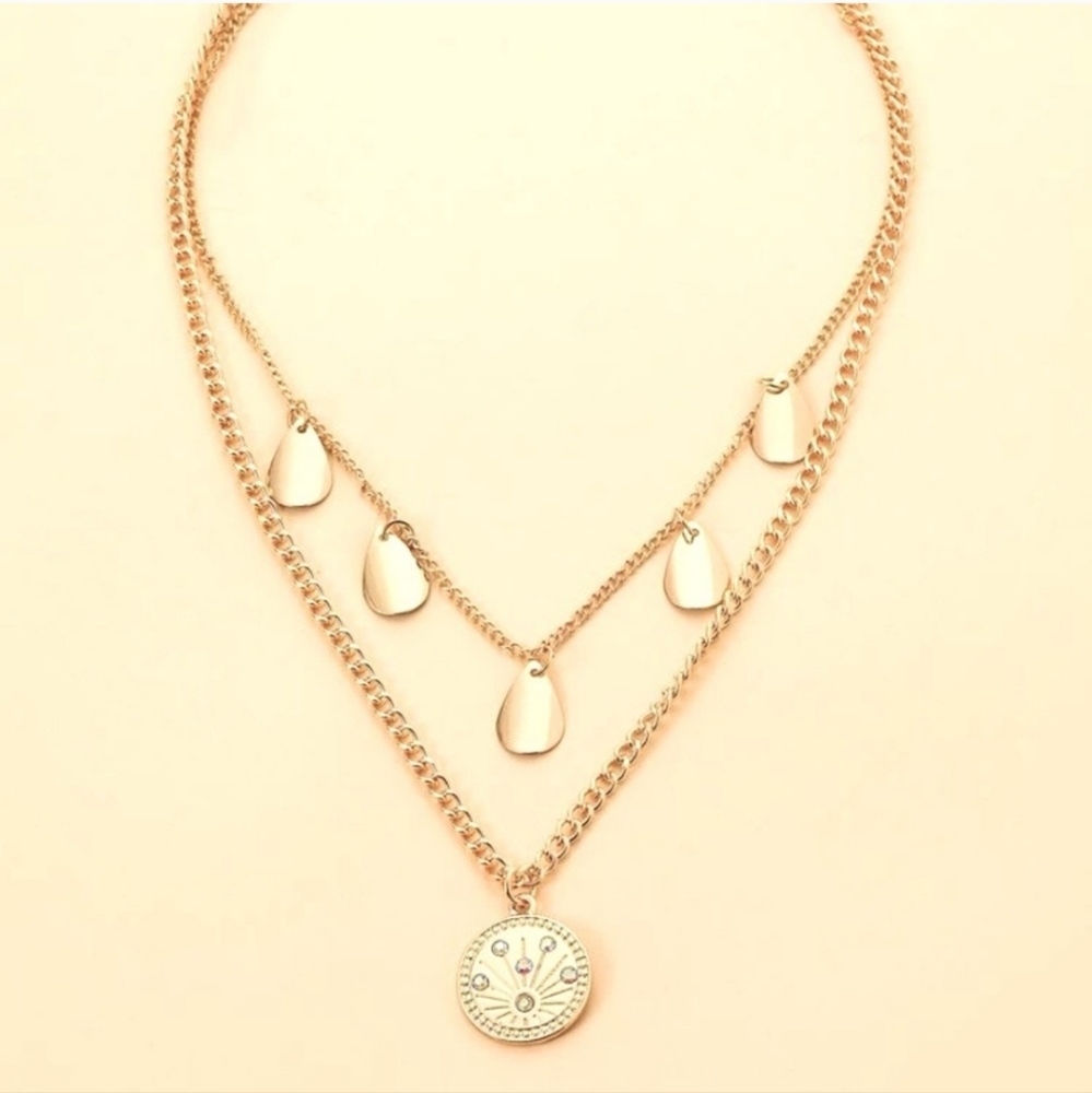 Chic Gold Layered Rhinestone Charm Necklace - Picture 2 of 3